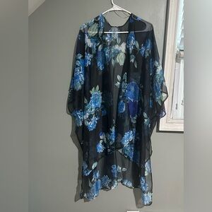 ▫️CYN & LUCA Sheer Floral Kimono